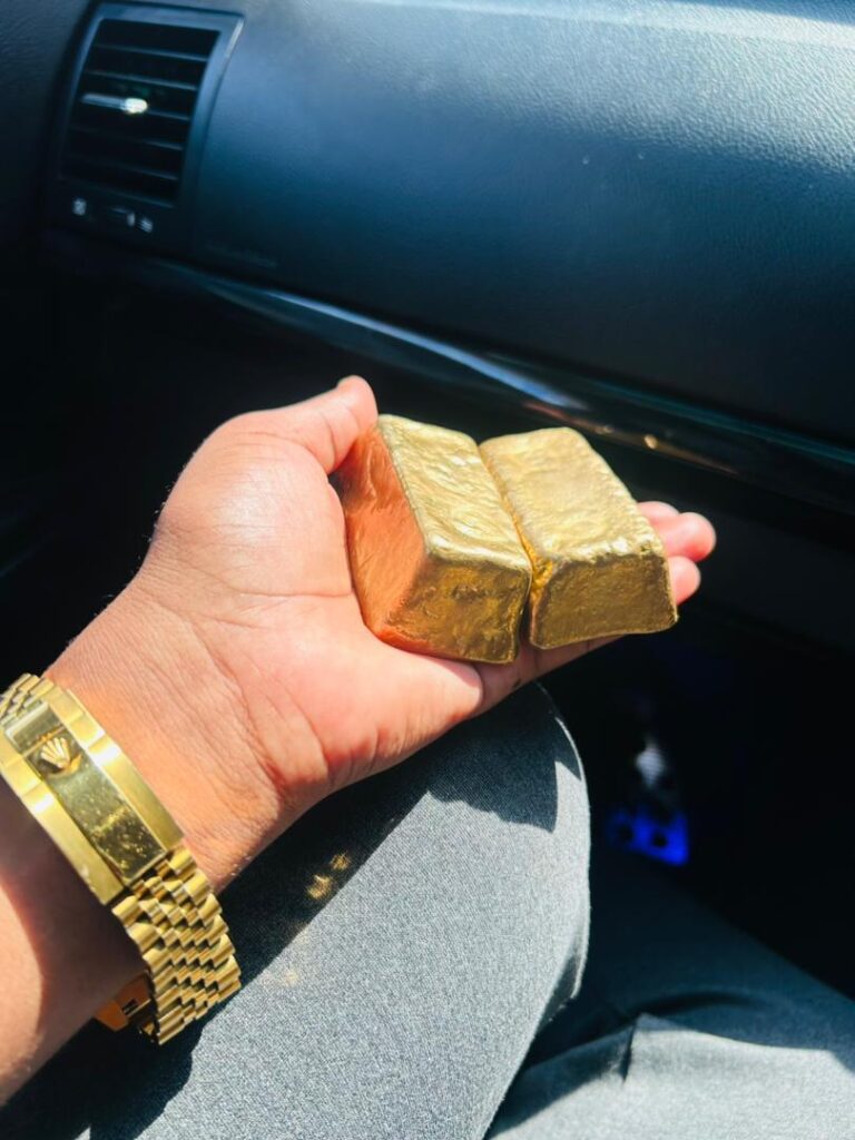 gold in car