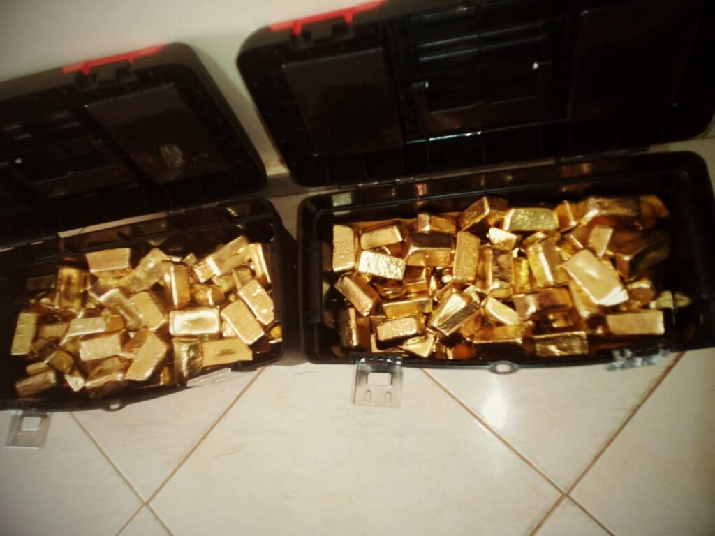 gold in two big black box